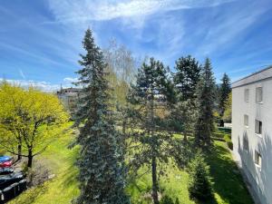 Galeriebild der Unterkunft Spacious 3bd top floor flat close to lake (103m²) in Klagenfurt am Wörthersee