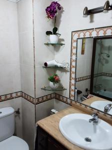 A bathroom at Sellamante2