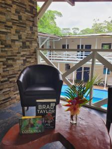 Piscina di Lizard King Hotel & Suites o nelle vicinanze