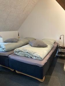 Varde Bed and Kitchen客房内的一张或多张床位