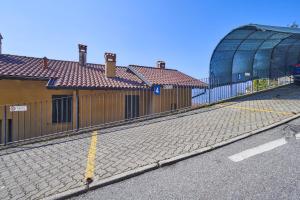 The building in which Az apartmant is located