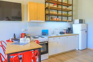 A cozinha ou kitchenette de Senses Suites