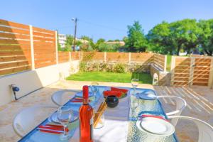 Imagem da galeria de Senses Suites em Dassia