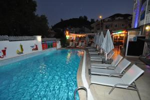Πισίνα στο ή κοντά στο Sincerity Apart Hotel