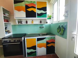 Dapur atau dapur kecil di Beach House near Athens