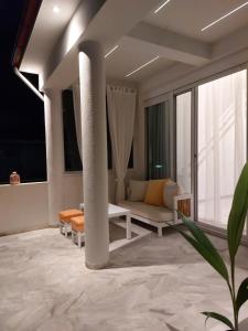 Posezení v ubytování Nefeli Seaside Apartments