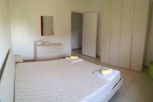 Postel nebo postele na pokoji v ubytování Villa Bouganville - charming sea ​​view- 160 mq