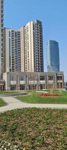 Το κτήριο όπου στεγάζεται  το διαμέρισμα