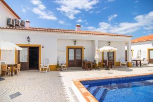Gallery image of Carrapateiramar Guest House in Carrapateira