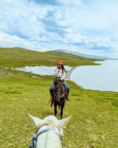 Gallery image of Yurt Camp Azamat at Song Kol Lake in Bagysh