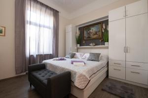 Postel nebo postele na pokoji v ubytování Apartment Lila Opatija 158