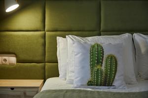 Posteľ alebo postele v izbe v ubytovaní Cactus Sombrerudo- bright apartment next to Yumbo