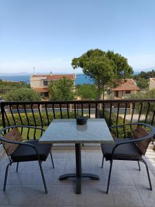 Balkón alebo terasa v ubytovaní Marios Garden House