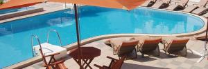 Bazén v ubytování Hotel Filia nebo v jeho okolí