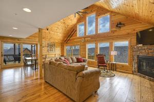 Gallery image of Curb-Free Chalet in McHenry