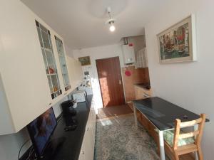 Η κουζίνα ή μικρή κουζίνα στο casa Venaria Reale +2 φωτογραφίες