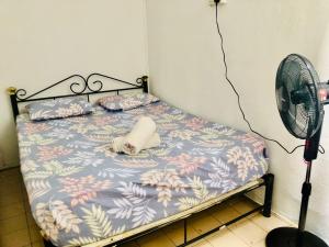 Postel nebo postele na pokoji v ubytování Greenleaf Guesthouse