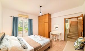 Postel nebo postele na pokoji v ubytování Du Lac Villas