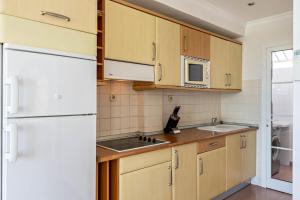 A cozinha ou cozinha compacta de Kurbis 25