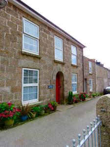 Gallery image of The Old Post House B&B in St Just
