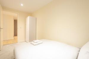 Gallery image of Lovely 2 bed Condo London in Woolwich