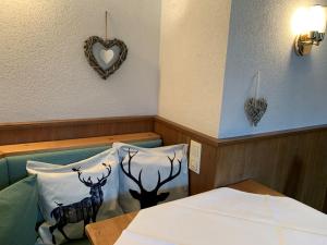 Postel nebo postele na pokoji v ubytování Ski und Therme 2