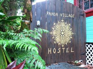 Certifikát, hodnocení, plakát nebo jiný dokument vystavený v ubytování Pahoa Village Hostel