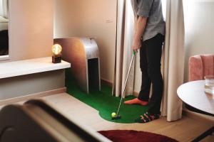 Golf v hotelu nebo okolí