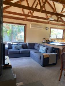 A seating area at Red ceder cottage - Great ocean road - Port Campbell