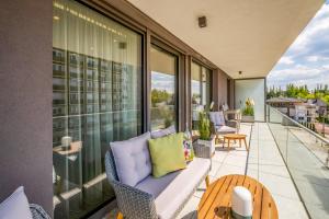 Balkón alebo terasa v ubytovaní MyFlat Coral 64 Premium Apartment