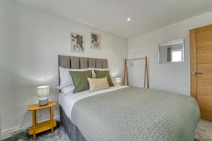 Gallery image of Guest Homes - Coney Green in Worcester