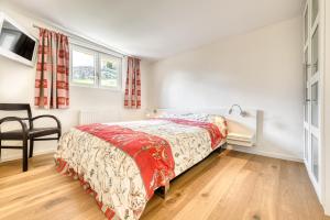 Postel nebo postele na pokoji v ubytování Ferienwohnung Zentral mit Panorama-Sonnenterrasse by A-Appartments
