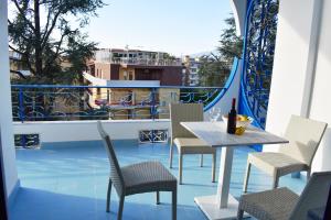 Bazén v ubytování Lume Art Apartment B&B nebo v jeho okolí