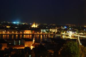Výhľad na mesto Budapešť alebo výhľad na mesto priamo z apartmánu