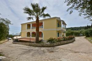 Το κτήριο όπου στεγάζεται  το ξενοδοχείο διαμερισμάτων +12 φωτογραφίες