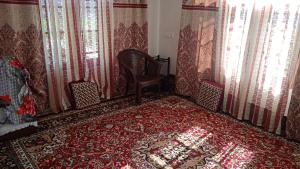 Letto o letti in una camera di Mir manzil