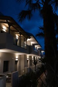 The building in which az apartmanhoteleket is located