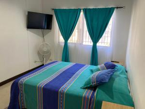 Postel nebo postele na pokoji v ubytování Casa Binisa Fresca y agradable