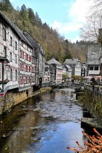 Afbeelding uit fotogalerij van Ferienwohnung Kathis Eifelblick in Simmerath