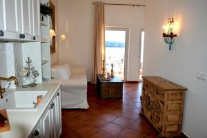 Gallery image of Perigiali Suite in Nydri