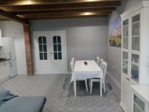 Kuchnia lub aneks kuchenny w obiekcie Casa Rural La Plata