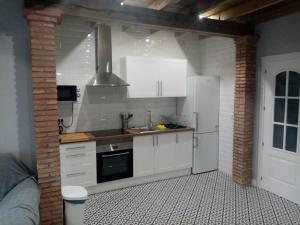 Kuchnia lub aneks kuchenny w obiekcie Casa Rural La Plata