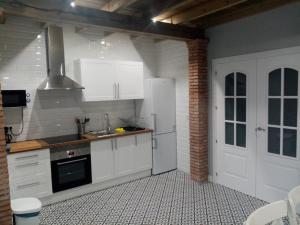 Kuchnia lub aneks kuchenny w obiekcie Casa Rural La Plata