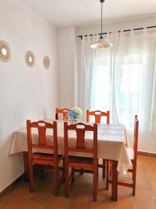 Część wypoczynkowa w obiekcie Apartamento en el casco histórico, a 5 min playa.