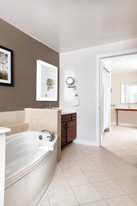 Fotografie z fotogalerie ubytování Club Wyndham La Cascada v destinaci San Antonio