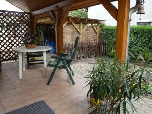 Patio alebo iná vonkajšia časť ubytovania Holiday home in Siofok - Balaton 42696