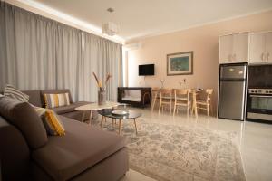 Gallery image of G & K City Apartments in Lefkada Town