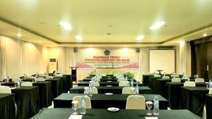 Konferenční prostory v ubytování Grand Madani Hotel