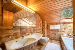 Łazienka w obiekcie Sankt Corbinian Apartement 9