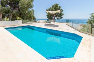 The swimming pool at or close to Casa Viviana